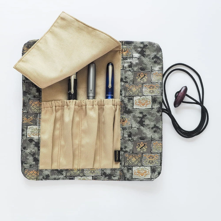 Taccia Etui na 4 Pióra Wieczne 'Nishijin Kinran' Mosaic