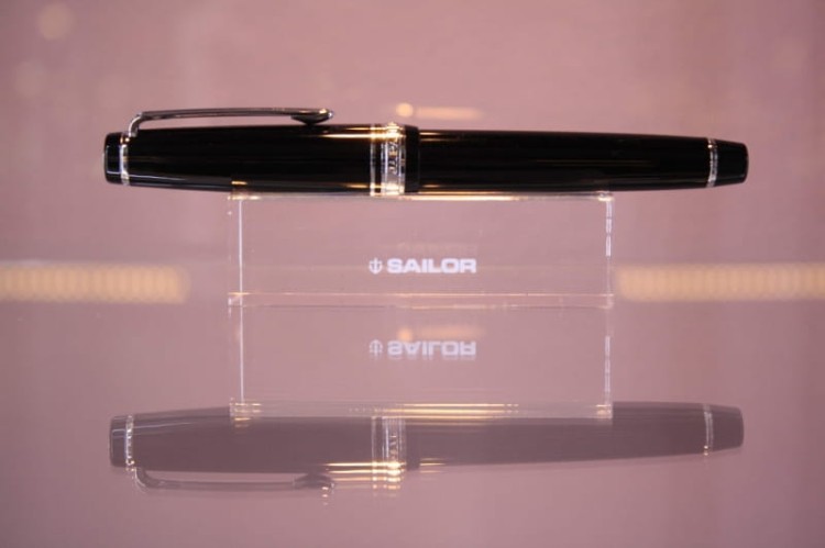 Sailor Pro Gear Slim Czarne Pióro Wieczne 14k RT