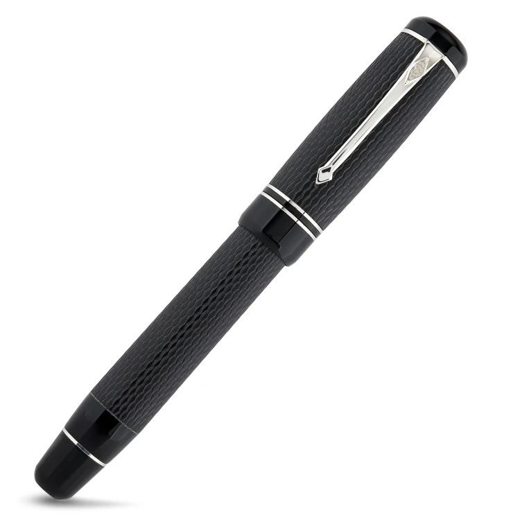 Conway Stewart Winston Black Silver Chased Pióro Wieczne 18k
