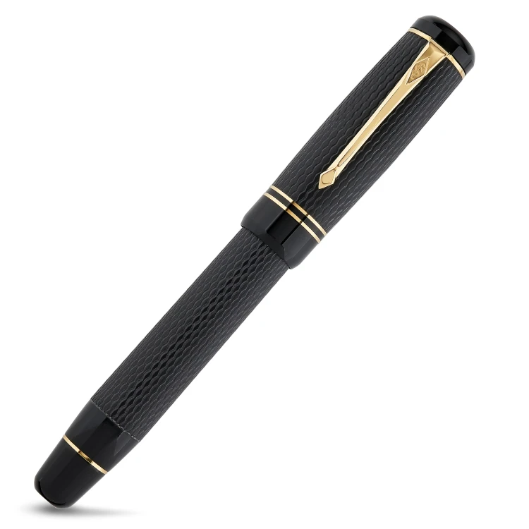 Conway Stewart Winston Black Gold Chased Pióro Wieczne 18k