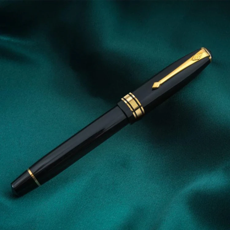 Conway Stewart Series 100 Classic Black Pióro Wieczne 18k