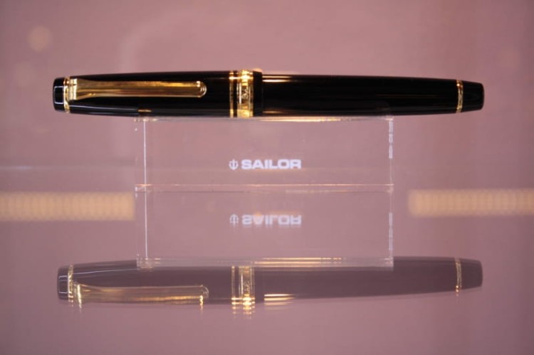 Sailor Pro Gear Slim Czarne Pióro Wieczne 14k GT