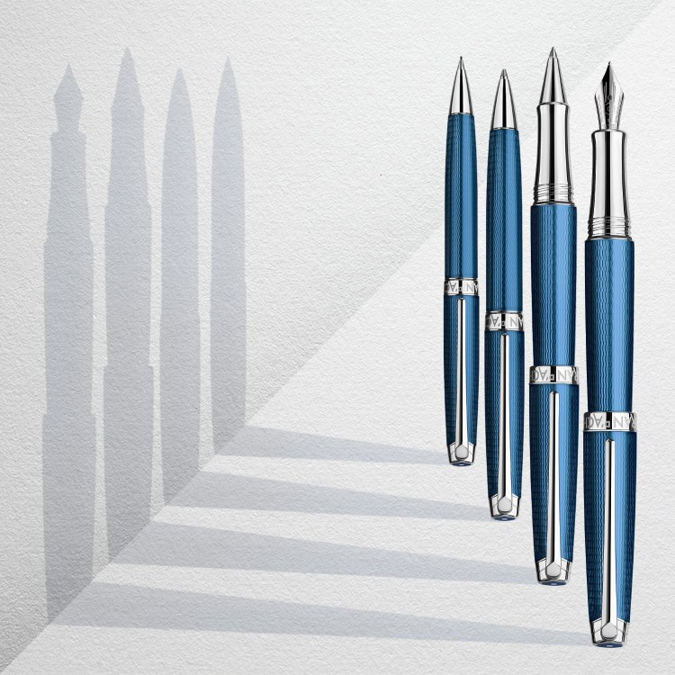 Caran d'Ache Leman Grand Bleu Pióro Wieczne 18k