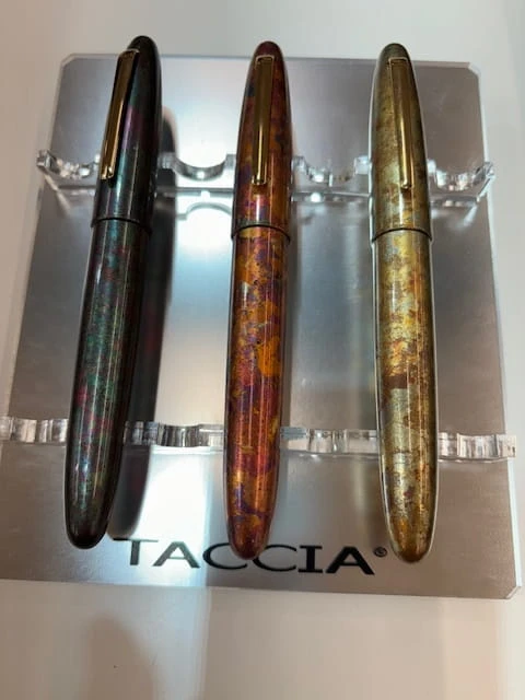 Taccia Urushi Golden Yellow of Dawn Limited Edition Pióro Wieczne 18k