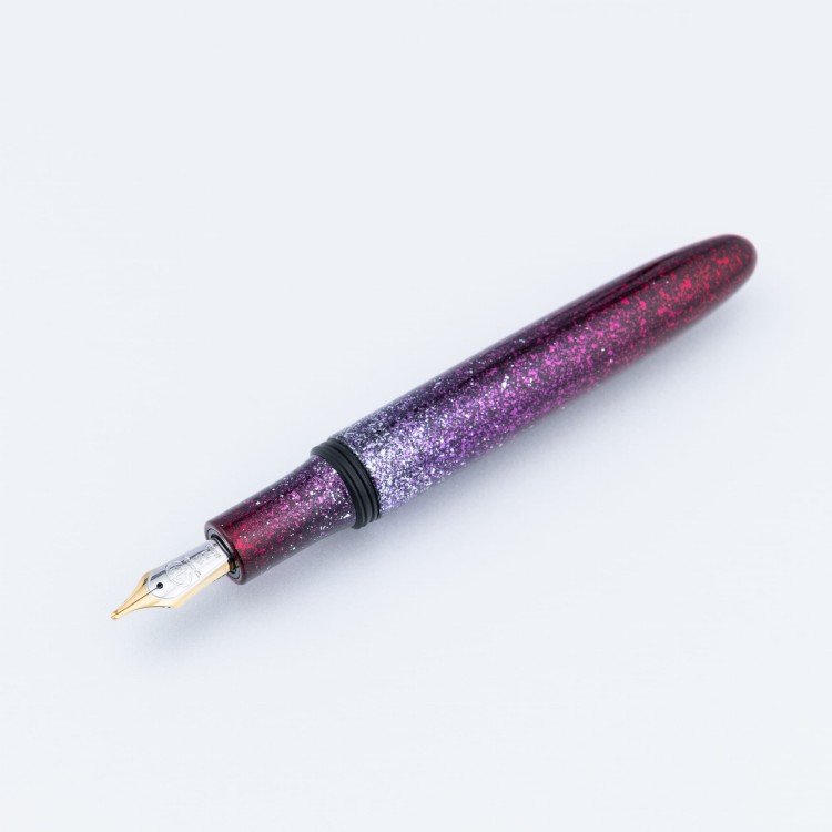 Taccia Urushi Red Galaxy  Limited Edition Pióro Wieczne 18k