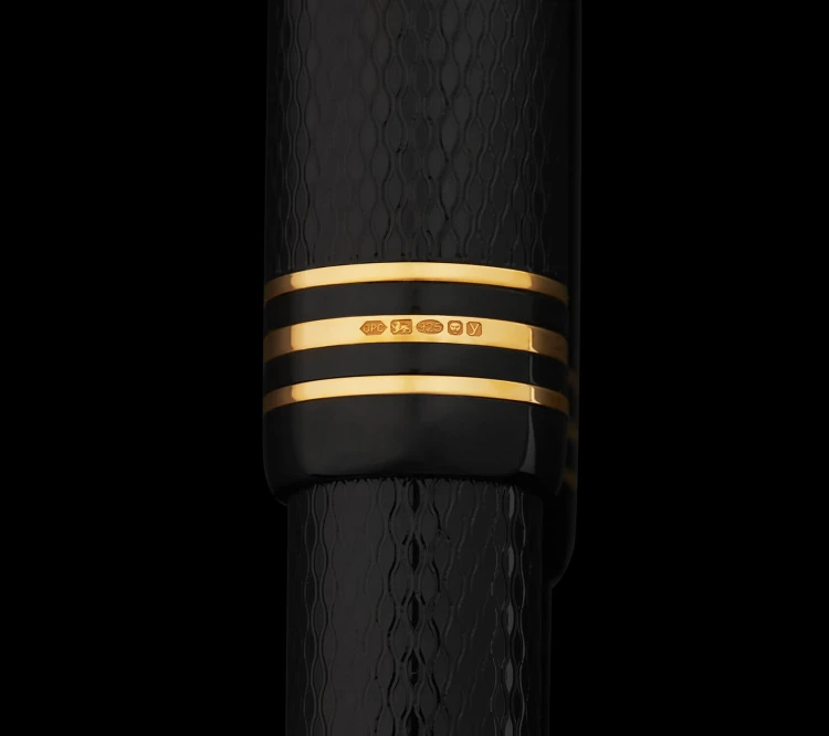 Onoto Magna Ebonite Black Gold Grawerowane Pióro Wieczne