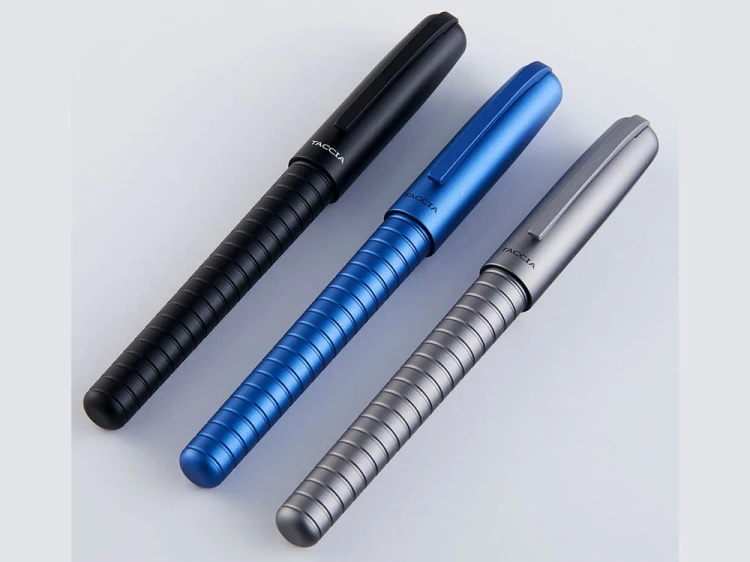 Taccia Pióro Wieczne Pinnacle Aero Blue