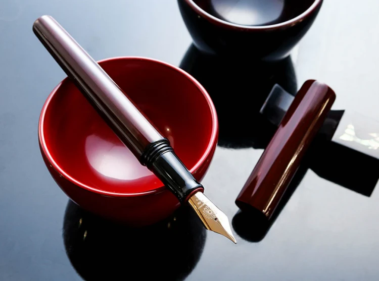 Wancher Sekai Aizu Urushi Sandalwood Pióro Wieczne