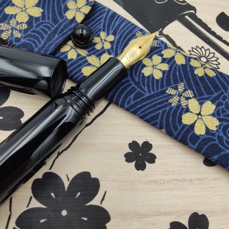 Wancher Dream True Urushi Black Pióro Wieczne