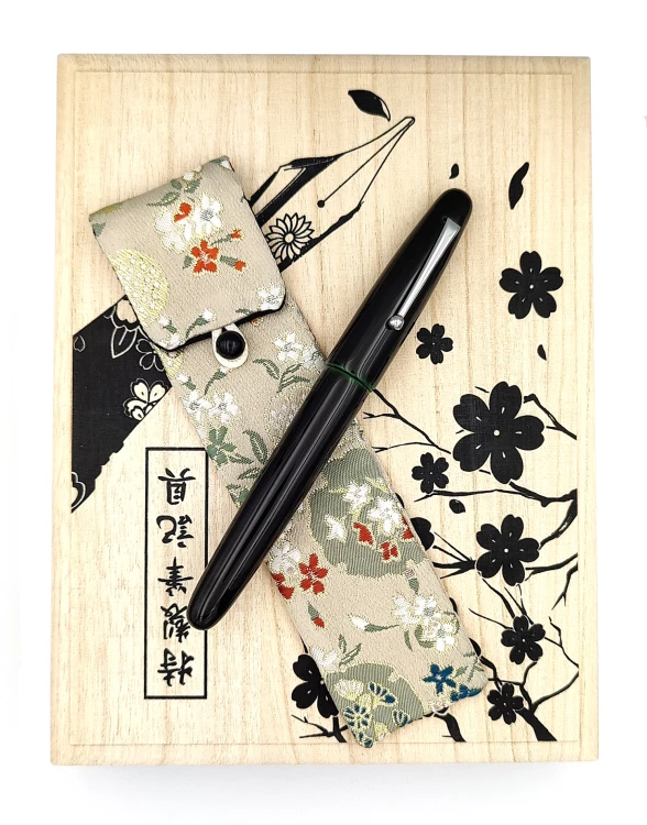 Wancher Dream True Urushi Midori Tamenuri Pióro Wieczne z Chromowanym Klipem
