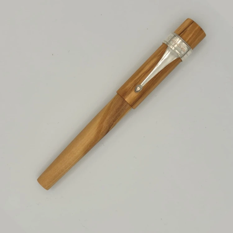 Wancher Sekai World Tree Olive Wood Silver Clip Pióro Wieczne