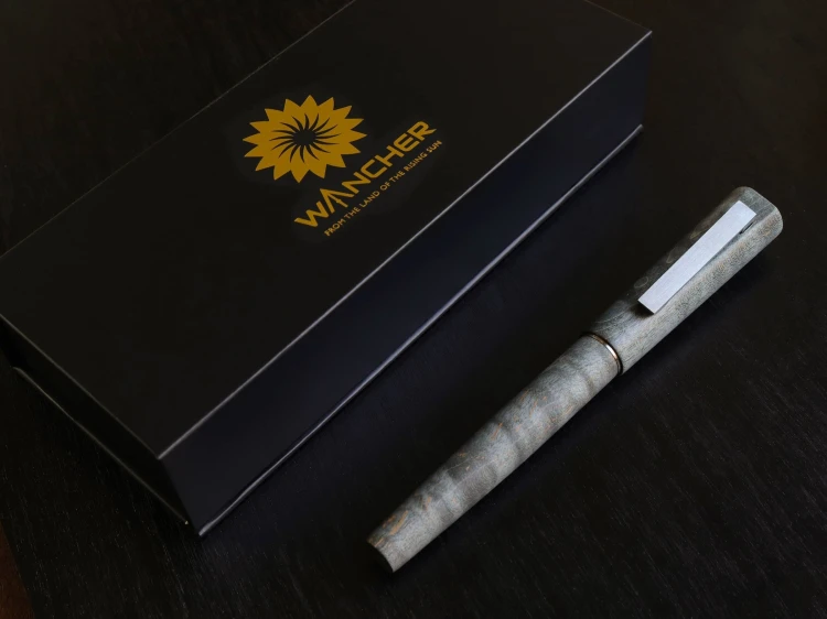 Olympus-Titanium-stabilized-pen-Wancher-packaging-3.webp
