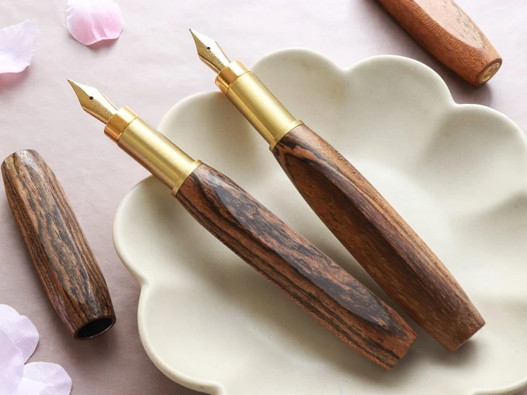 sekai densho tigerwood 2.jpg